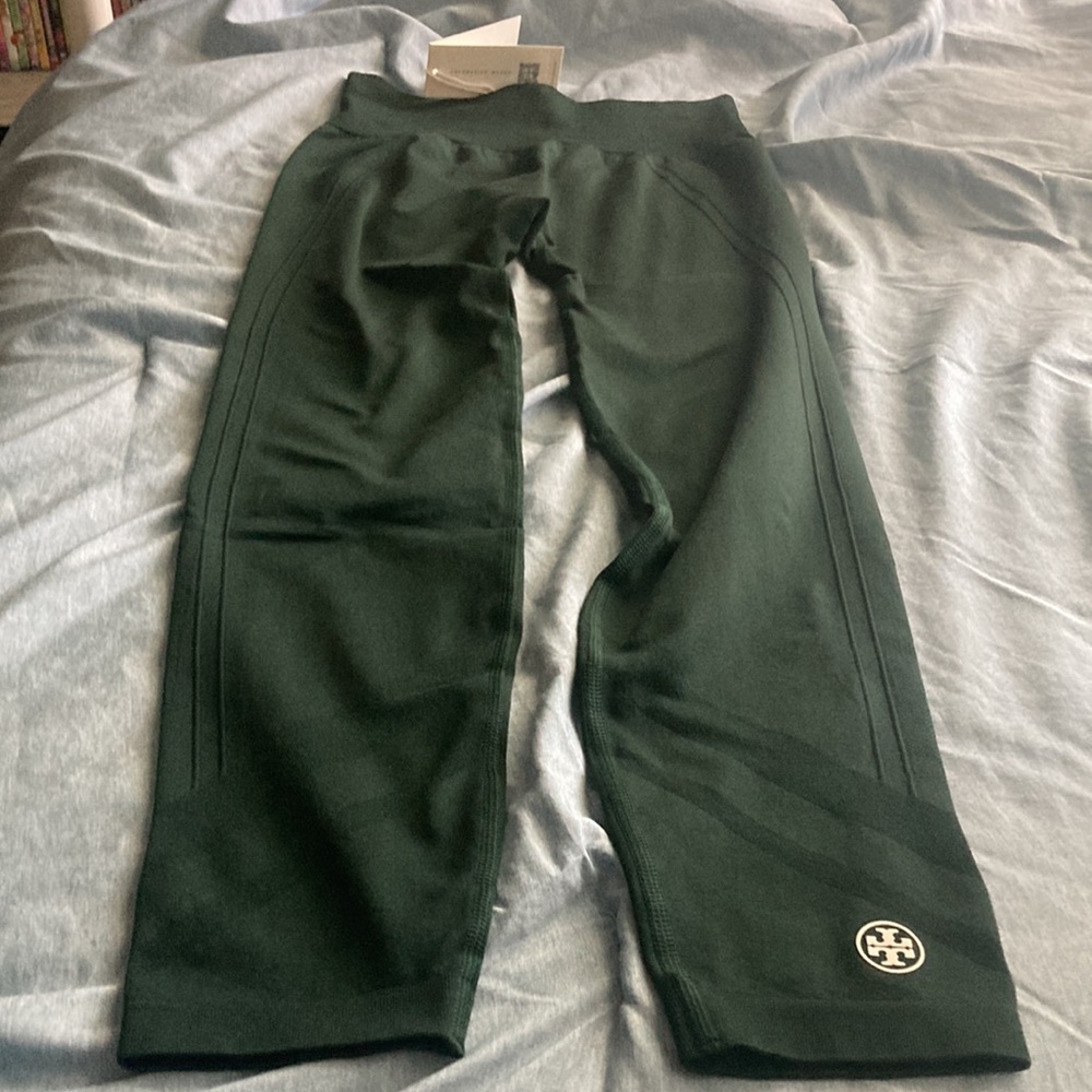 New - Picture 2 of 6